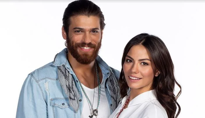 Wie wurde Can Yaman beliebter als Demet Özdemir?