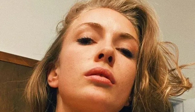 Wer ist Yasemin Kay Allen? Größe – Alter – Serie – Familie