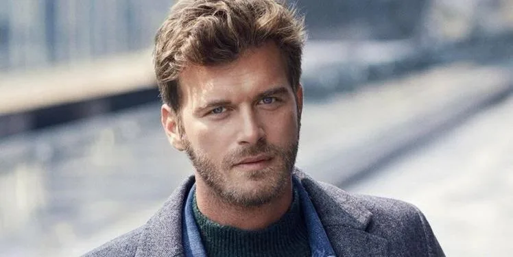 Wer ist Kıvanç Tatlıtuğ? Größe – Alter – Serie – Familie