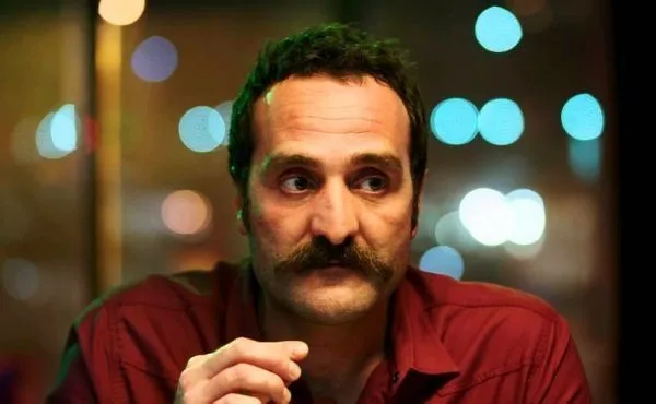 Wer ist Timur Acar? Größe – Alter – Serie – Familie