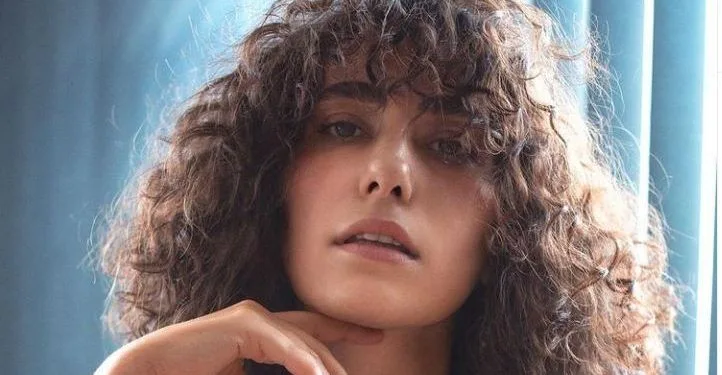 Wer ist Esra Ruşan? Größe – Alter – Serie – Familie