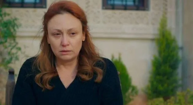 Wer ist Gülçin Santırcıoğlu? Woher kommt sie – Größe – Alter – TV-Serie – Familie
