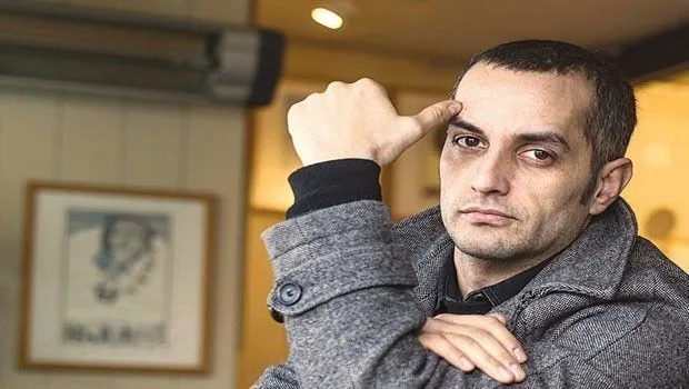 Wer ist Tuğrul Tülek? Woher kommt er – Größe – Alter – TV-Serie – Familie