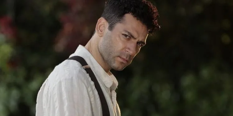 Die Aziz-Serie, die Murat Yıldırım und Damla Sönmez zusammenbringt, klingt wie eine Bombe!