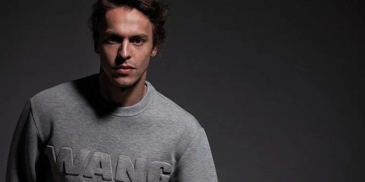 Metin Akdülger, der Ozan der Atiye-Reihe, zählt die Tage, um auf den Bildschirm zurückzukehren!