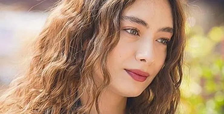 Wird Neslihan Atagül eine Rolle im Yalı Çapkını übernehmen? Die Antwort hat sie selbst gegeben!