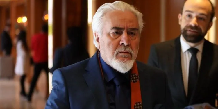 Meisterschauspieler Uğur Yücel hat sein neues Projekt eingestellt!