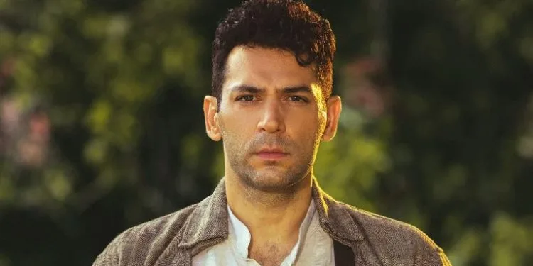Aziz‘ Star Murat Yıldırım erzählte, wie er am Set der TV-Serie dem Tod entkam!