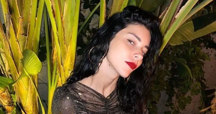 Merve Boluğur, die eine Pause von der Schauspielerei einlegte, beschloss, in die Fußstapfen ihrer Ex-Frau zu treten!