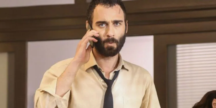 Seçkin Özdemir, bekannt als die Unglücksserie, geht einen neuen Weg in seiner Karriere!