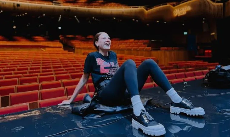 Serenay Sarıkaya hat mit den Proben begonnen, sie kommt zurück wie eine Bombe!