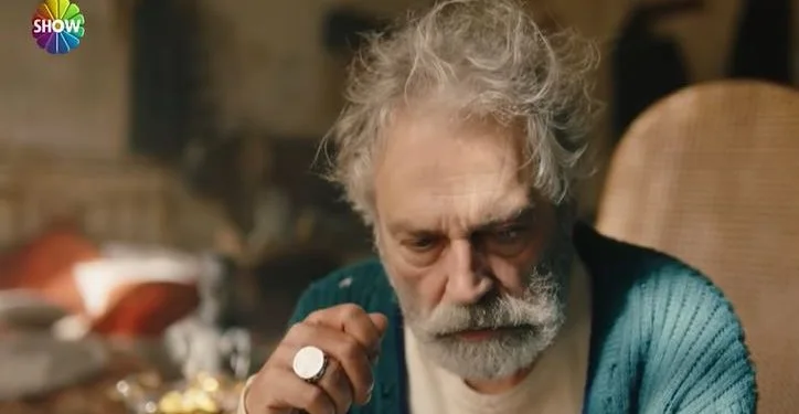 Die Meisterschauspielerin, die in der Fernsehserie Baba mit Haluk Bilginer mitwirkte, ging noch einen Schritt weiter!
