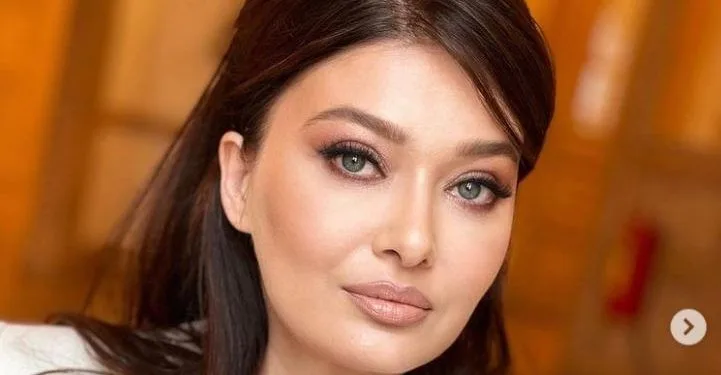 In der neuen Serie von Fox TV wurden erst Rojda Demirer und dann Nurgül Yeşilçay Corona