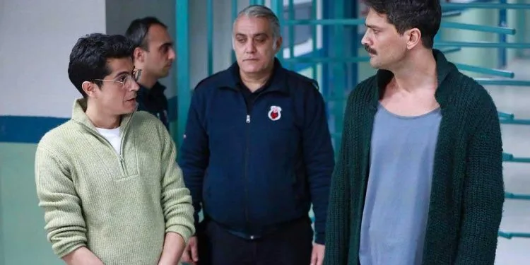 Wird es eine Pause in der Serie Mahkum geben, wo der Hauptdarsteller Onur Tuna mit Corona erwischt wird?