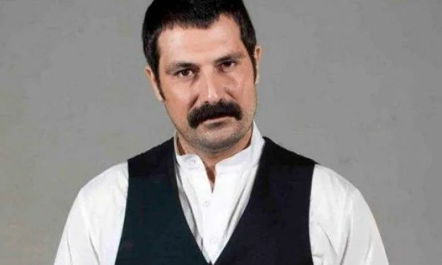 Das Teilen des Meisterschauspielers Bülent İnal vom Set der Serie Mevlana sorgte für Aufregung!..