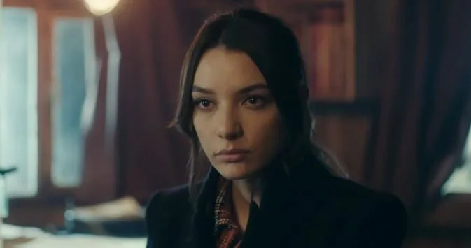 Damla Colbay, die in Yalnız Kurt spielt, lebt im wirklichen Leben voller Liebe, anders als in der Serie!..