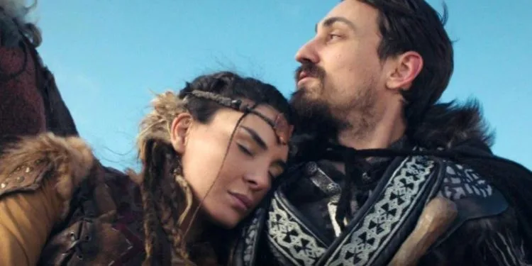 Ebru Şahin gab einen Tipp zur Destan-Serie; Die Liebe von Akkız und Batuga wird brennen!