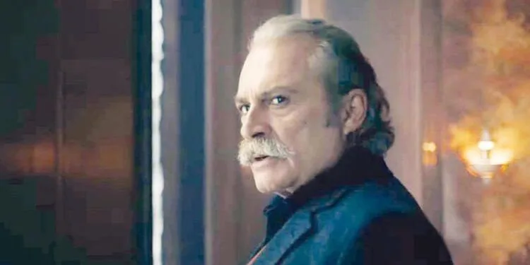 Es gibt diejenigen, die die neue Show-TV-Serie Baba nur für einen Blick auf Haluk Bilginer sehen werden!