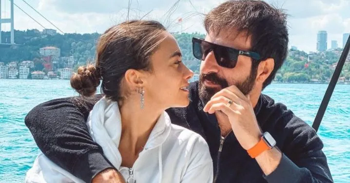 Der Name, der die Liebespose von Hande Soral und İsmail Demirci bewunderte, erregte Aufmerksamkeit!
