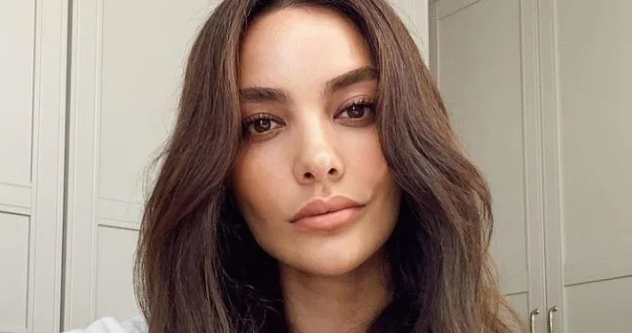 Die schöne Schauspielerin Hazal Filiz Küçükköse, die sich darauf vorbereitet, mit Nejat İşler vor die Kamera zu gehen, wurde 34!..