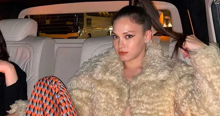 Gibt es eine neue Person im Leben von Melisa Şenolsun, Rüyası von Masumlar Apartmanı?