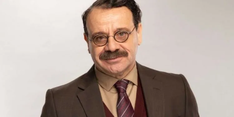 Warum hat Reha Özcan ihre neue Serie Üç Kız Kardeş geliebt, die sie aus fünf Projektvorschlägen ausgewählt hat?