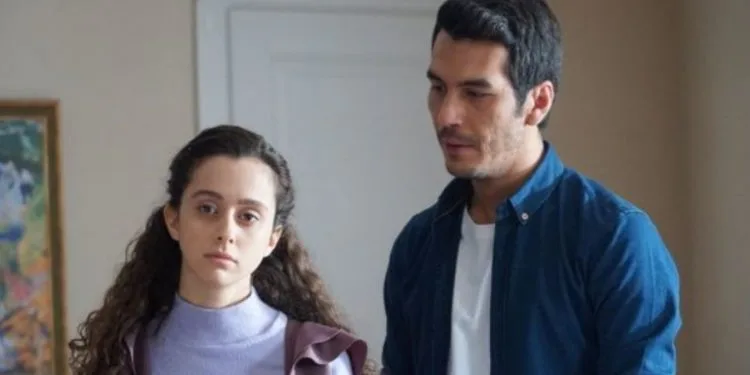 Mert Doğan und Asya Kasap sind das ungleichste TV-Serienpaar, aber sie passen am Set sehr gut zusammen!