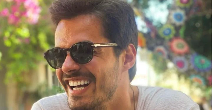 Berk Atan, der Vorzeigeschauspieler der Gönül Dağı-Serie, ging diesmal mit schlechtem Beispiel voran!