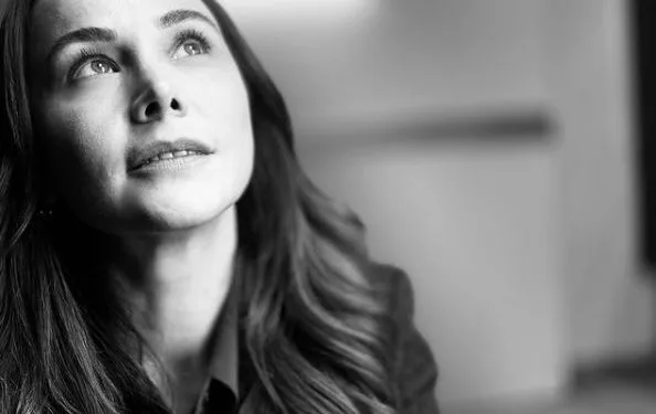 Sinem Kobal war die erste, die den Geburtstag von Burçin Terzioğlu feierte!