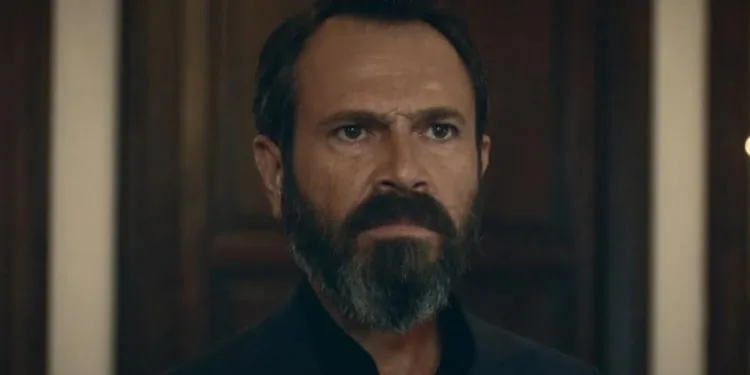 Sie werden Olgun Şimşek in einer ganz besonderen Rolle in der Serie Süslü Korkuluk sehen!