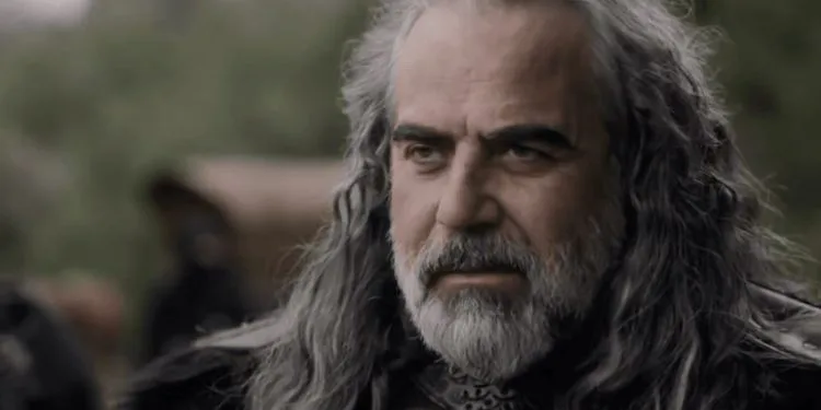 Nach der Fernsehserie Alparslan überrascht mich die neue Rolle von Yurdaer Okurs mit der großen Veränderung!