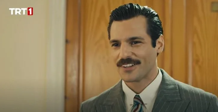 Serkan Çayoğlu kann seinen Fans, die auf eine neue Serie warten, eine schöne Überraschung bereiten!