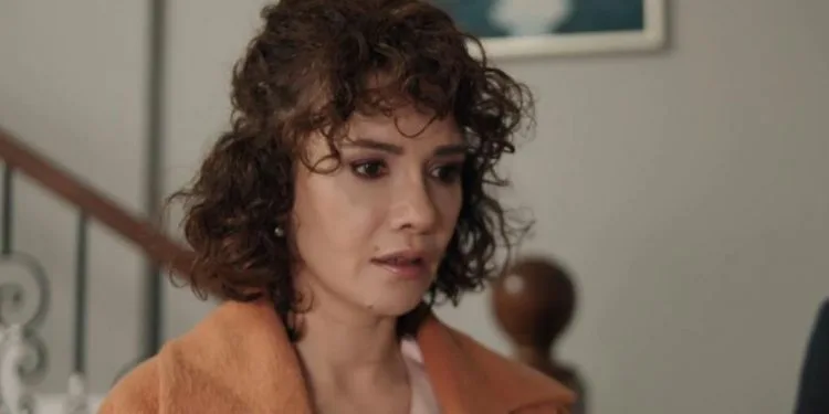 Sie sollten Songül Öden, der Sie in der Fernsehserie Oğlum zum Weinen gebracht hat, in der Fernsehserie Uysallar sehen!