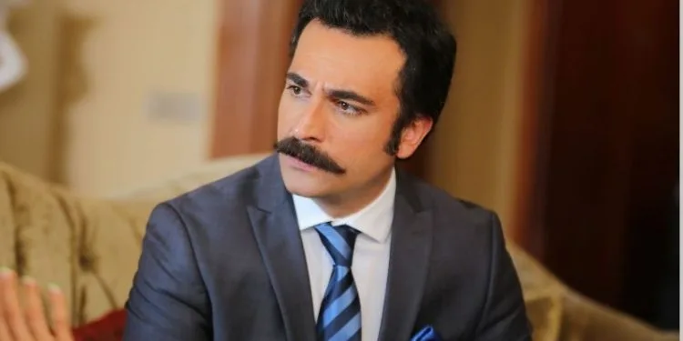 Ozan Dağgez wurde wie ein normaler romantischer Comedy-Schauspieler von Kanal D!
