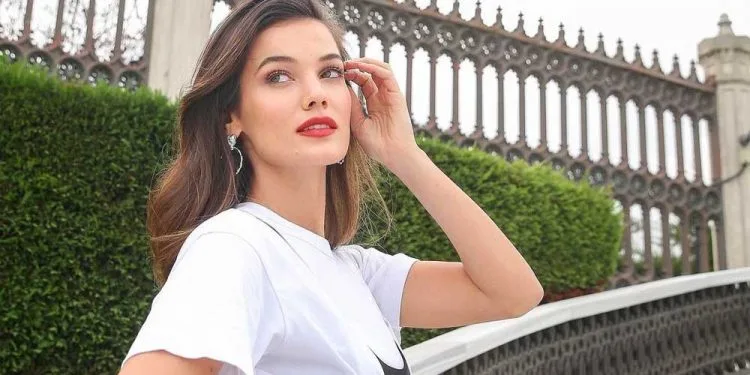 Pınar Deniz wird das Saisonfinale mit der Yargı schaffen, aber den ganzen Sommer über vor ihren Fans sein!