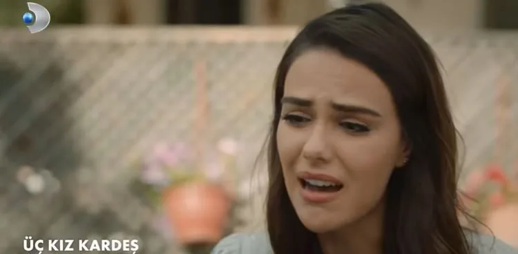 Özgü Kaya stand in der Serie Üç Kız Kardeş auf, ihre Fans zerstörten Social Media!