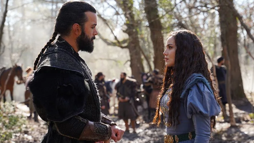 Die Abschiedsworte an Fahriye Evcen, den Partner von Barış Arduç, der die Alparslan-Serie verlassen hat, erregten Aufmerksamkeit!