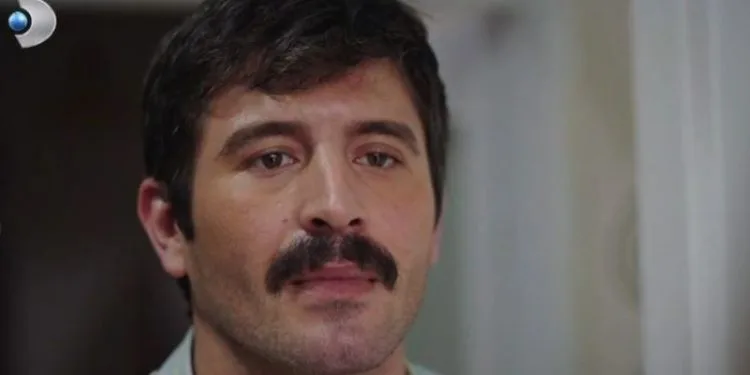 Cihangir Ceyhan, der in Camdaki Kız die Führung übernahm, wird in seiner Karriere neue Wege gehen!