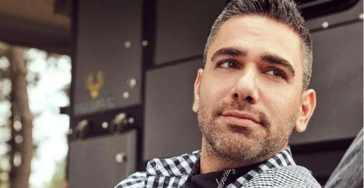 Kadir Doğulu beantwortete die Frage, die sich alle über die Serie Gecenin Ucunda!