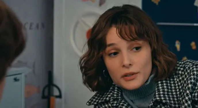 Die Schauspielerin Büşra Develi, die kürzlich in der TV-Serie Erkek Severse mitspielte, möchte den Sommer mit Ruhe verbringen!