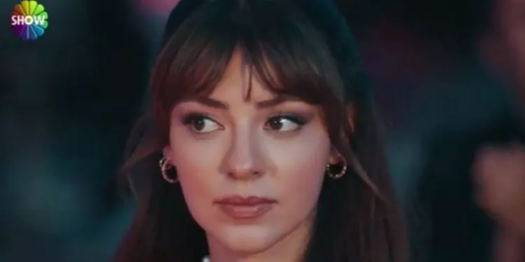 Aslıhan Malbora, die ihr Talent mit der TV-Serie Üç Kuruş zeigte, erschien am Set für ihre neue TV-Serie!