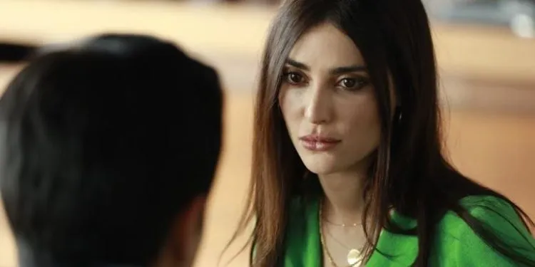 Melike İpek Yalova wird weitere Projekte aus der Serie Mahkum!