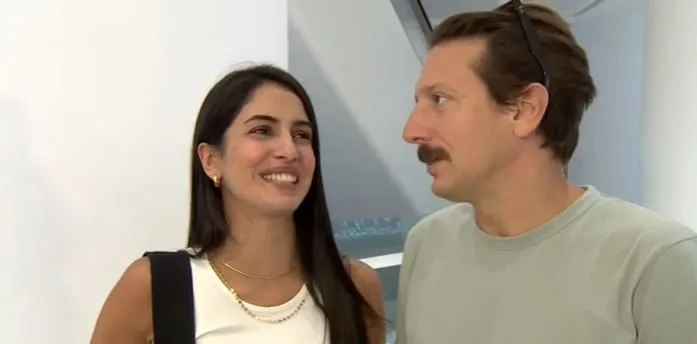 Das Ehepaar Engin Hepileri und Beyza Şekerci zog es vor, im Geschäftsleben zusammen zu reisen!