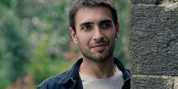 Ulaş Tuna Astepe wird mit seiner Rolle in seiner neuen Serie die Wende schaffen!