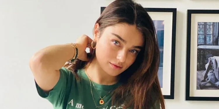 Ayça Ayşin Turan ist nicht auf dem Bildschirm, aber es geht nicht in den sozialen Medien verloren!