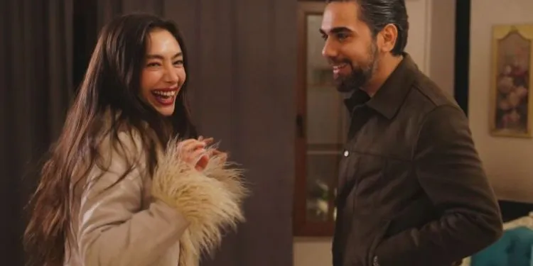 Die Energie von Neslihan Atagül und Kadir Doğulu ging der Serie Gecenin Ucunda voraus!