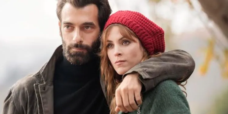İlker Kaleli erschien am Set für die spanische TV-Serie! Es ist das Leuchtfeuer einer neuen Ära!