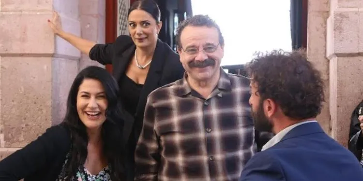 Der Erfolg in der Üç Kız Kardeş-Serie kam mit der Kraft der Frauen, gestand Reha Özcan!