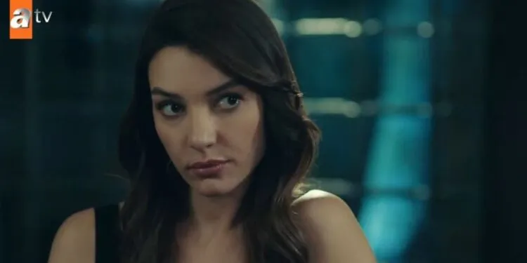 Damla Colbay, die die Serie Yalnız Kurt verlassen hat, gab den ersten Tipp für ihre neue Serie Sıfırıncı Gün!