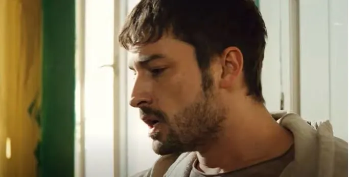 Alp Navruz hat sich in der Serie von Yürek Çıkmazı selbst übertroffen, seine Fans waren überhaupt nicht überrascht!